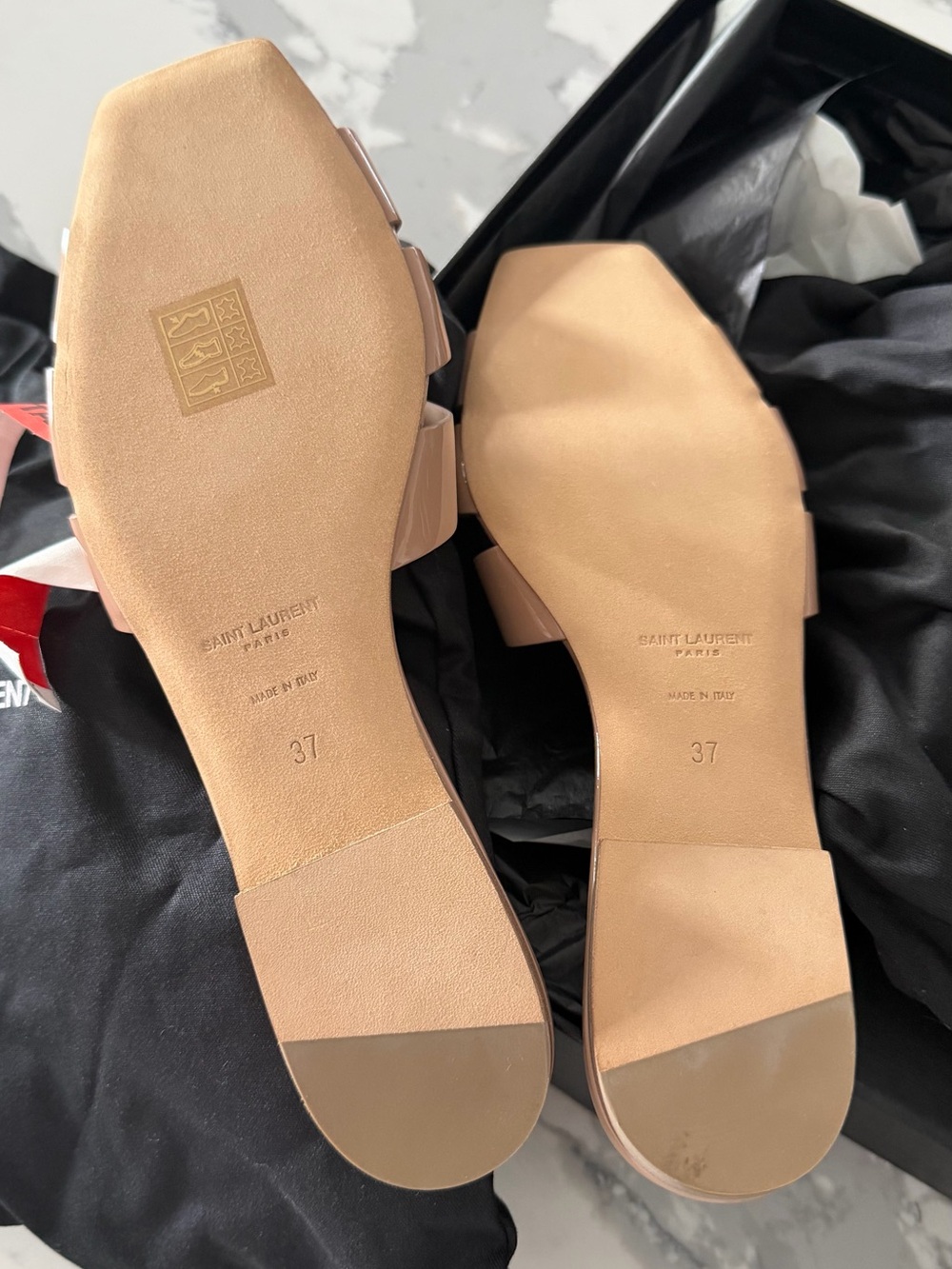Saint Laurent Nude tribute Slide Sandals - Picture 4 of 4